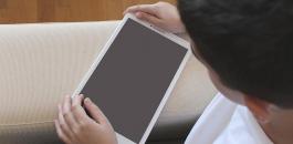 child-tablet-playing-technology-wifi-lifestyle-gadget-current-mobile-device