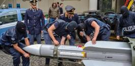 ايطاليا تضبط صواريخ واسلحة 