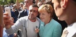 o-MERKEL-REFUGEE-facebook