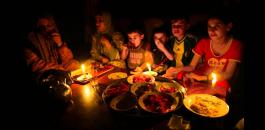 بعد توصيات أمنية.. "اسرائيل" تتراجع عن قرار تقليص كهرباء غزة