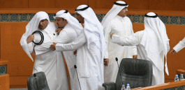 جلسة للبرلماني الكويتي والتشابك في الايادي