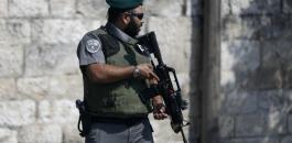 شرطة الاحتلال تضرب فلسطينية