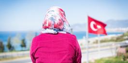 فتاة فلسطينية تنصب على مواطنين بمبلغ 2 مليون دولار وتهرب الى تركيا