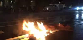 متظاهر في اتلانتا يحرق نفسه