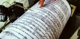 Seismic-wave-data-recorded-by-seismograph-during-earthquake.webp