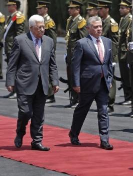 مباحثات بين الرئيس عباس والعاهل الأردني قبل وصول الوفد الأمريكي 