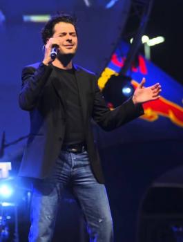 راغب علامة: أطمح أن أكون وزير للعدل وسأغنى قريباً على المسارح السورية