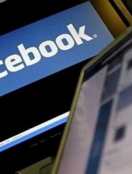  فتاة متهمة بالابتزا