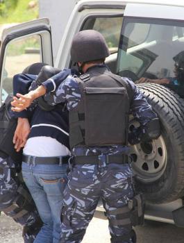 فلسطين تتسلم مطلوبا من الانتربول 