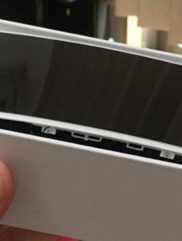 أبل تخشى كارثة كبرى بعد انتفاخ بطارية آيفون 8 بلس