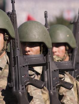 تركيا وفرنسا في سوريا 