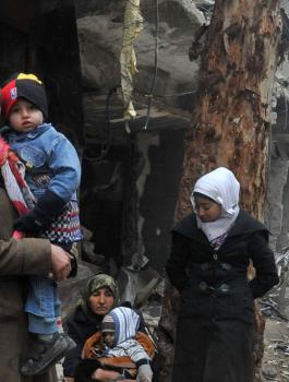 خصم يوم عمل من الموظفين العموميين