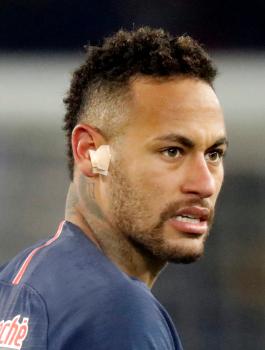 نيمار يعود الى باريس سان جيرمان 