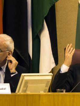 الحالة الصحية لعباس ولعريقات 