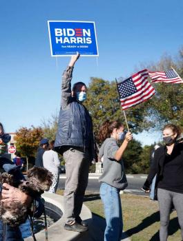 احتفالات في اميركا بفوز بايدن 