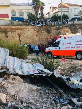اصابة طالبات في حادث سير مروع بالخليل 
