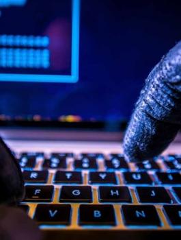 الهجمات الالكترونية على الشبكات الفلسطينية 