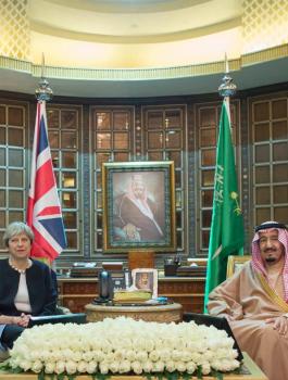 الملك السعودي وتيريزا ماي 