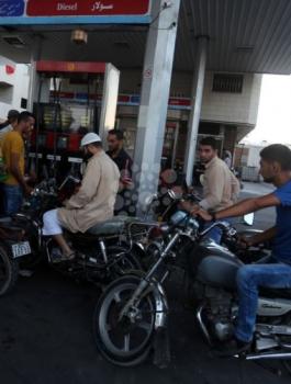  محضر ضبط ل 5 محطات وقود افتعلت أزمة بغزة