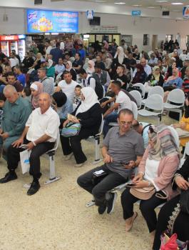 معبر الكرامة 