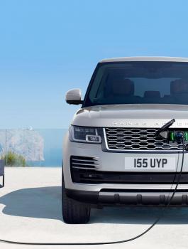  Plug In-Hybrid رانج روفر في فلسطين 