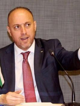 حسام زملط سفير فلسطين في بريطانيا 