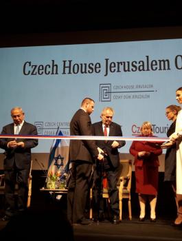 التشيك والقدس 