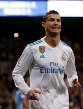 ريال مدريد يحقق فوزاً صعباً على ملعبه ضد ملاجا