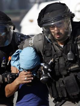 اقتحام محيم شعفاط 