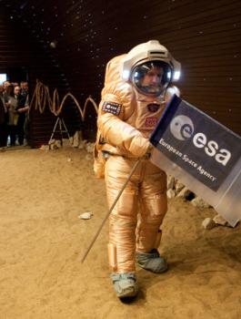 نقل البشر الى المريخ 