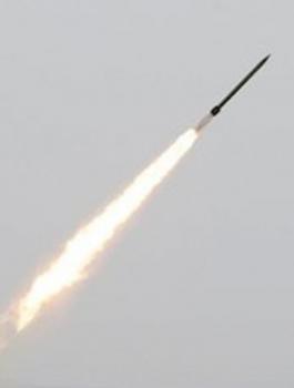 السعودية تسقط صاروخا باليستيا اطلق من اليمن 