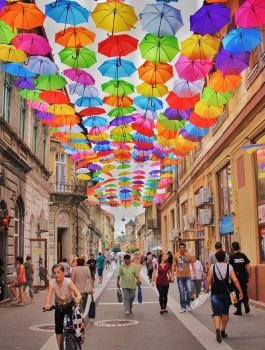 منح دراسية في رومانيا 