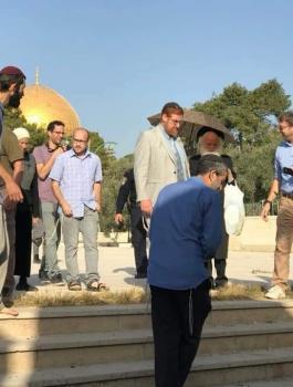 غليك يقتحم المسجد الأقصى 