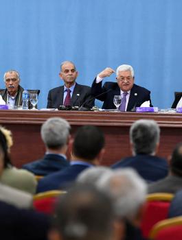 عباس والحربى 