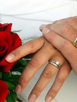 The-marriage-contract-is-the-only-contract-that-people-can-just-walk-out-on-if-they-feel-like-it1