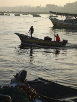 مساحة الصيد في غزة 