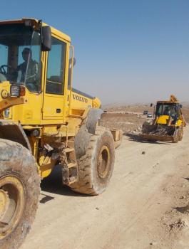 جرافات الاحتلال تهدم مساكن بمسافر يطا جنوب الخليل 