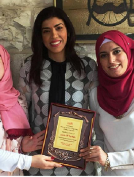 ميساء دويكات تفوز بالمرتبة الأولى في المسابقة الأدبية