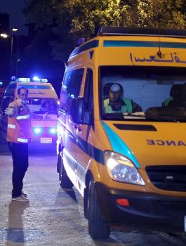 محام يقتل والدته وهي تصلي بالفجر 