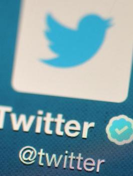 مقاضاة فيسبوك وتويتر 