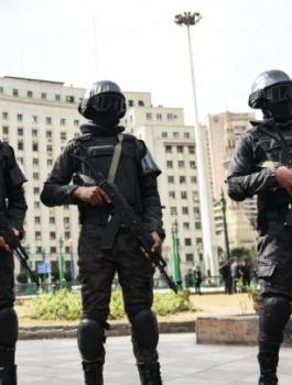 egypte-policiers-080516