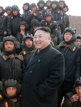 الزعيم الكوري الشمالي والمعارضة 