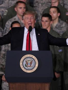 عرض عسكري امريكي 