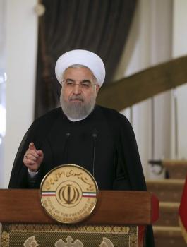 اطلاق النار على شخص حاول الاقتراب من مكتب الرئيس الايراني 