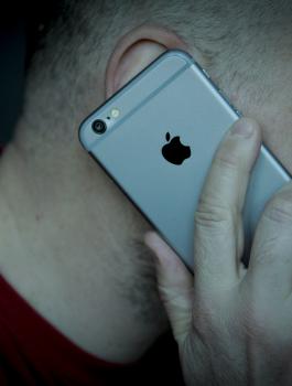 الهواتف الذكية والسرطان 