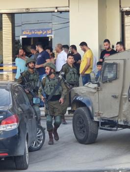 اسرائيل والمستوطنين ومناطق السلطة 