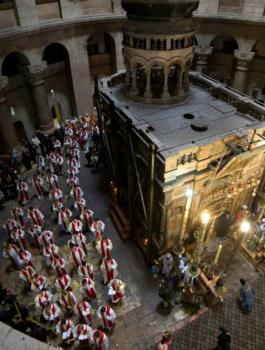 افتتاح قبر المسيح في القدس 