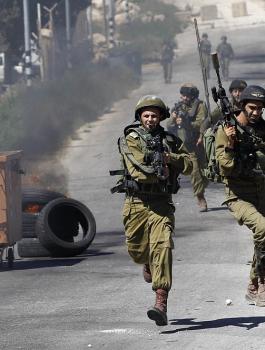 الجيش الاسرائيلي ينصب خياما شمال رام الله 