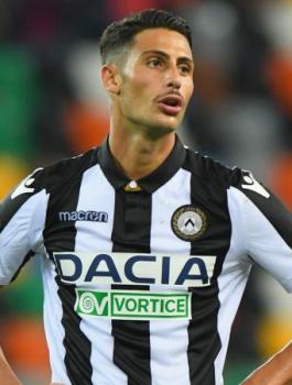 إيقاف لاعب إيطالي عن مباراة دولية لشتمه "الذات الإلهية"