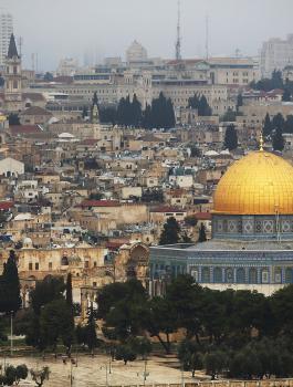 نقل سفارات الى القدس 